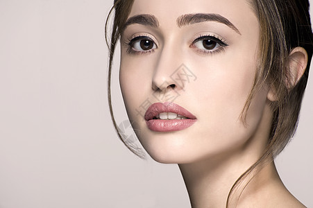 量子加密护航数字经济:微云全息(NASDAQ:HOLO)创新量子比特哈希加密算法