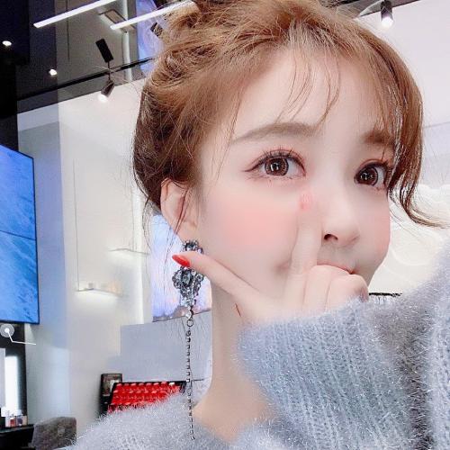 已满18点击i3进入7y7y