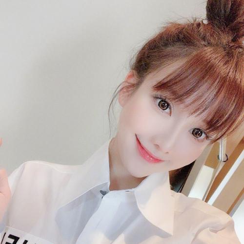 “早安朋友圈美图这样发，超治愈，秒赞！”