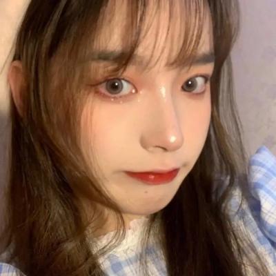 王毅同巴西总统首席特别顾问通电话