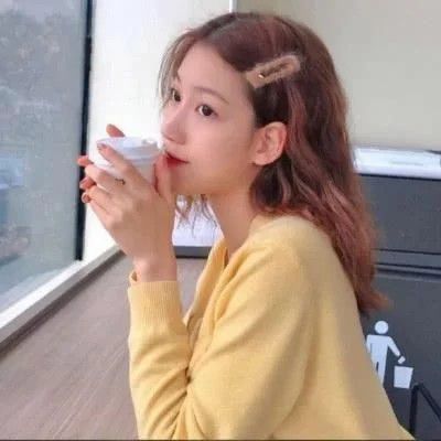 中国的妇女是一种伟大的人力资源,《毛主席语录》(三十一:妇女)丨重读红宝书