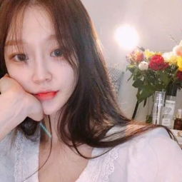 新疆一网红桥绳索断裂 多名游客落水