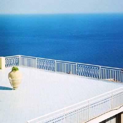 梁晓声最新力作《文艺的距离》畅谈各时期文艺印象