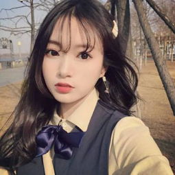 俄罗斯克柳切夫火山喷发 火山灰高度达8000米