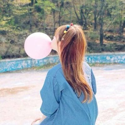 游戏女主播与头像不符被骂 本人回应