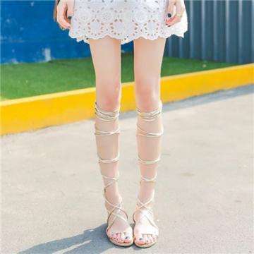 人民网三评“互联网黄牛”之二:滥用科技,一日千金