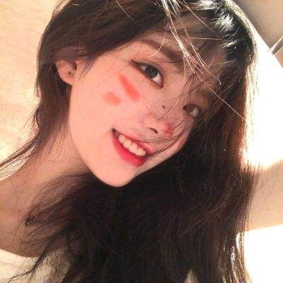 少林寺新住持释印乐公开露面 微笑挥手示意